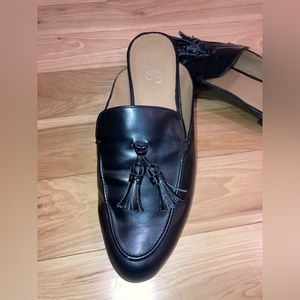 Franco Sarto women’s black loafer mules with tassels, size 8.5
